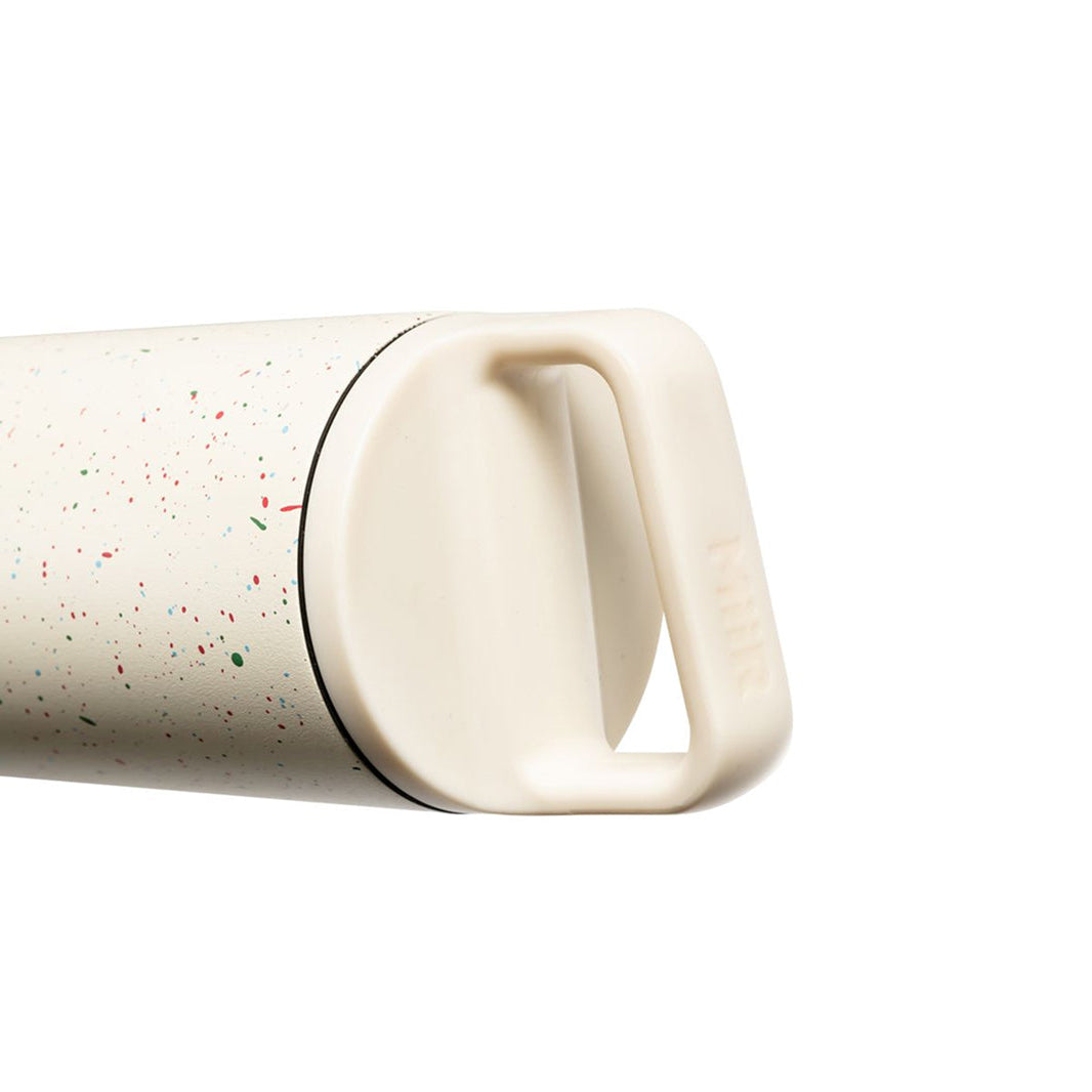 64oz-wm-bottle-1x-20oz-wm-bottle-y8 WebPDP-20oz_Wide_Mouth_Bottle_Party__WMB2SV20230_x2Studio_45deg.jpg