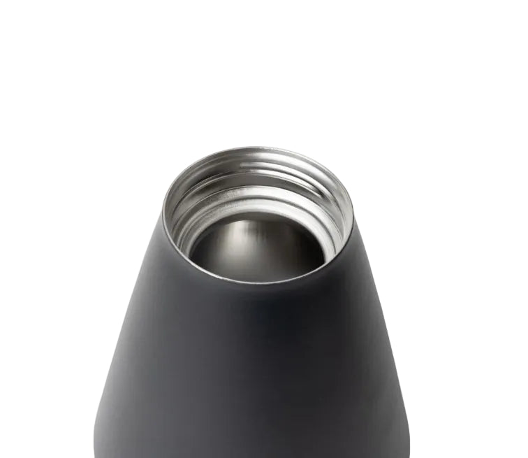 new-standard-carafe-m8 WebPDP-Carafe_Black_Studio_0722_45_Deg_Top_Off__CAR1SVOS002.jpg