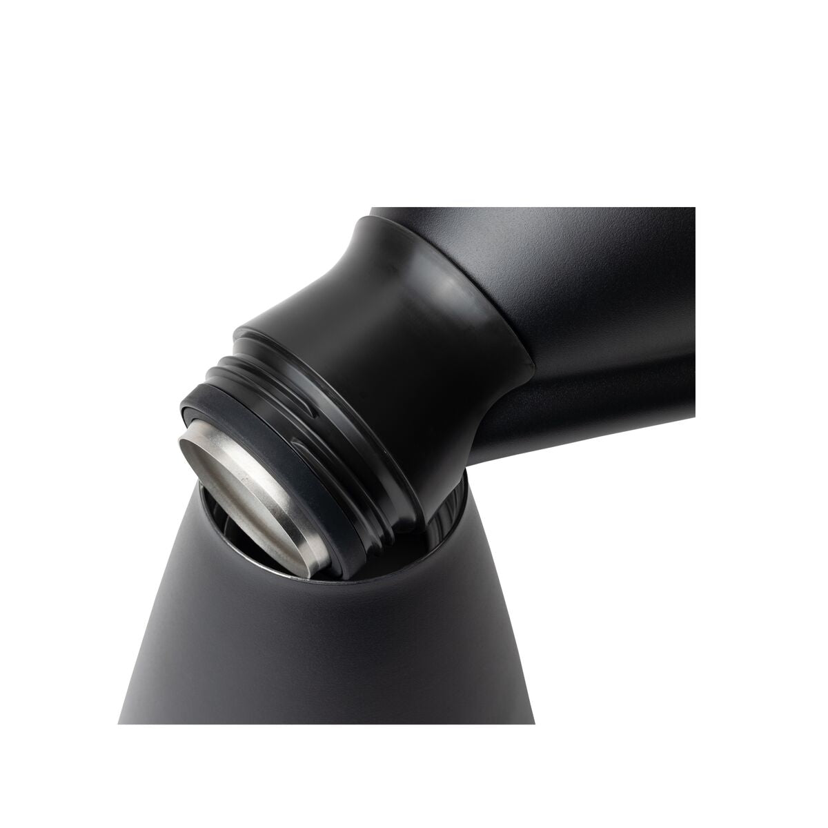 new-standard-carafe-m8 WebPDP-Carafe_Black_Studio_0722_45_Deg_Top_Staged__CAR1SVOS002.jpg