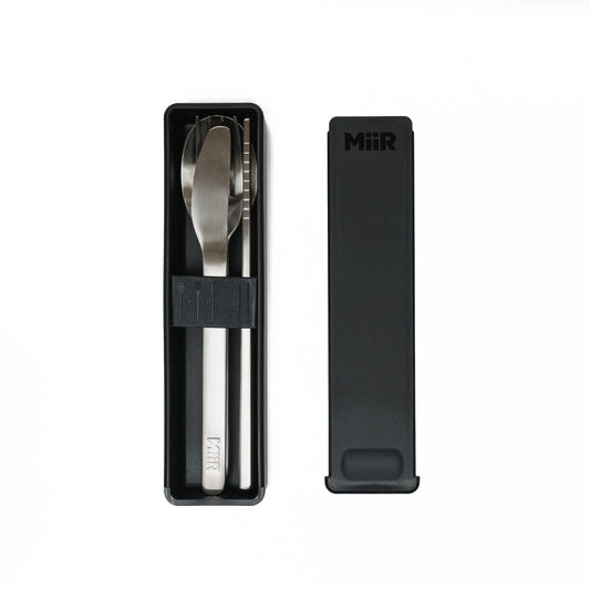 essential-utensil-set-b7 WebPDP-Essential_Utensil_Set__Studio_0323_Above_UTL1SNOS002.jpg