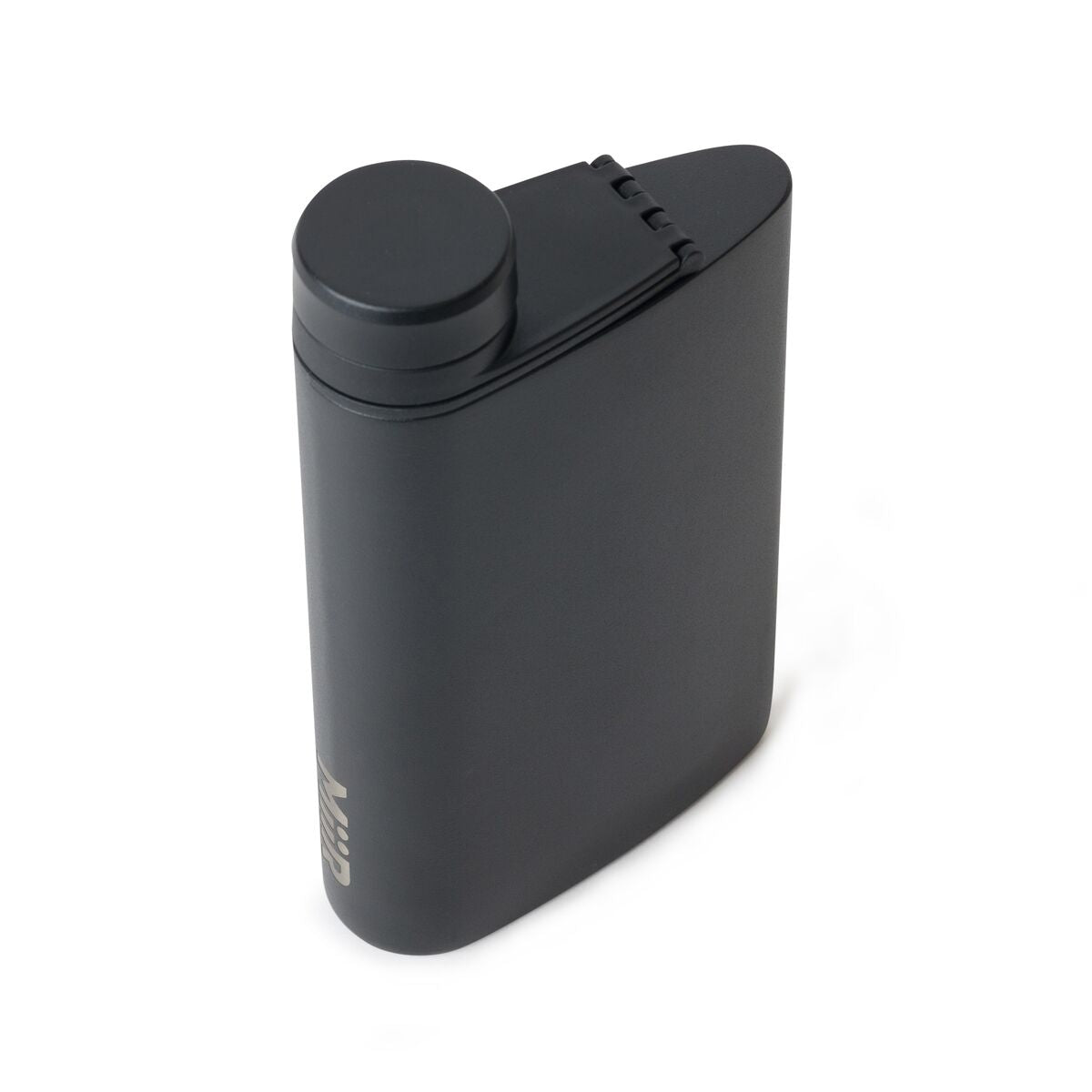 aero-flask-d9 WebPDP-Flask_Black_Studio_1022_45Deg_Closed__FLK1SSOS002.jpg