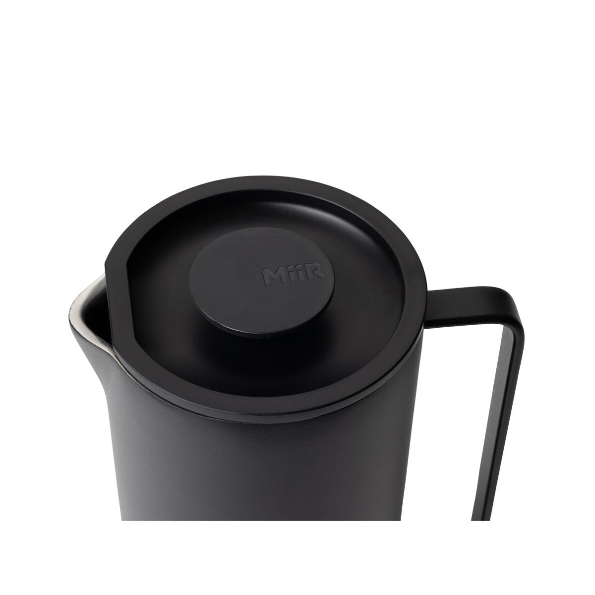new-standard-french-press-k0 WebPDP-French_Press_Black_Studio_0722_45_Deg_Lid_On__FRP1SNOS002.jpg