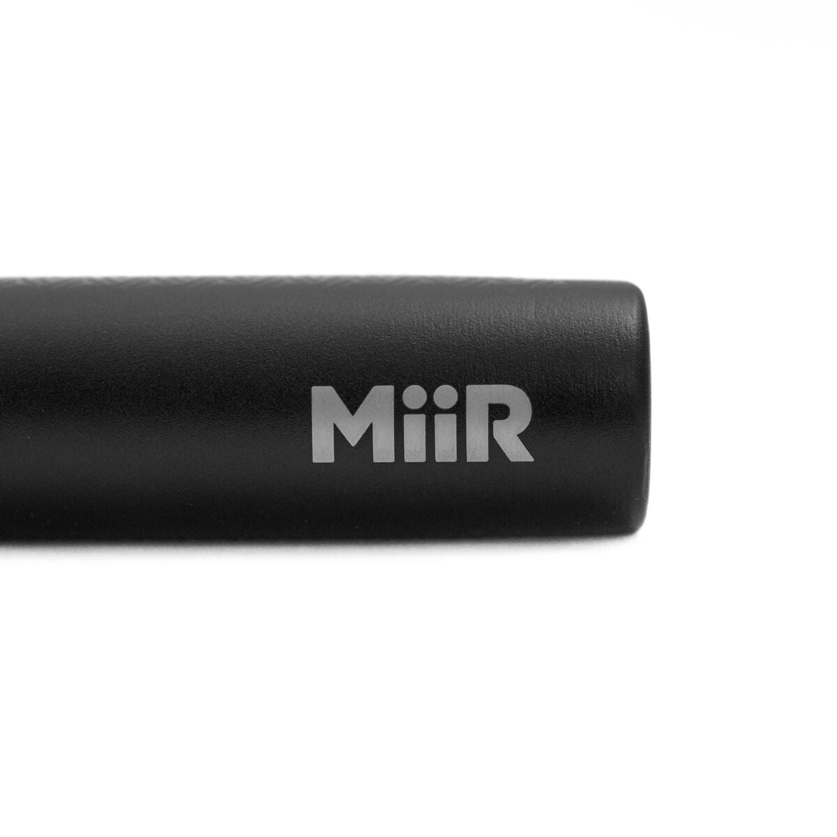 miir-x-carryology-flask-h6 WebPDP-MiiR_x_Carryology_Aero_Flask_Studio__FLK1SSOS401_4_12.10.24__FLK1SSOS401.jpg