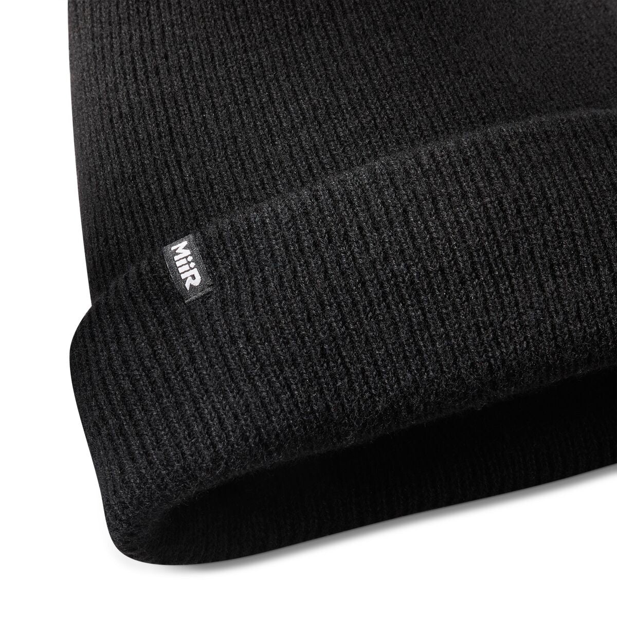 recycled-cashmere-beanie-n7 WebPDP-Recycled_Cashmere_Luxe_Beanie_Studio_Detail__BNE004002OS.jpg